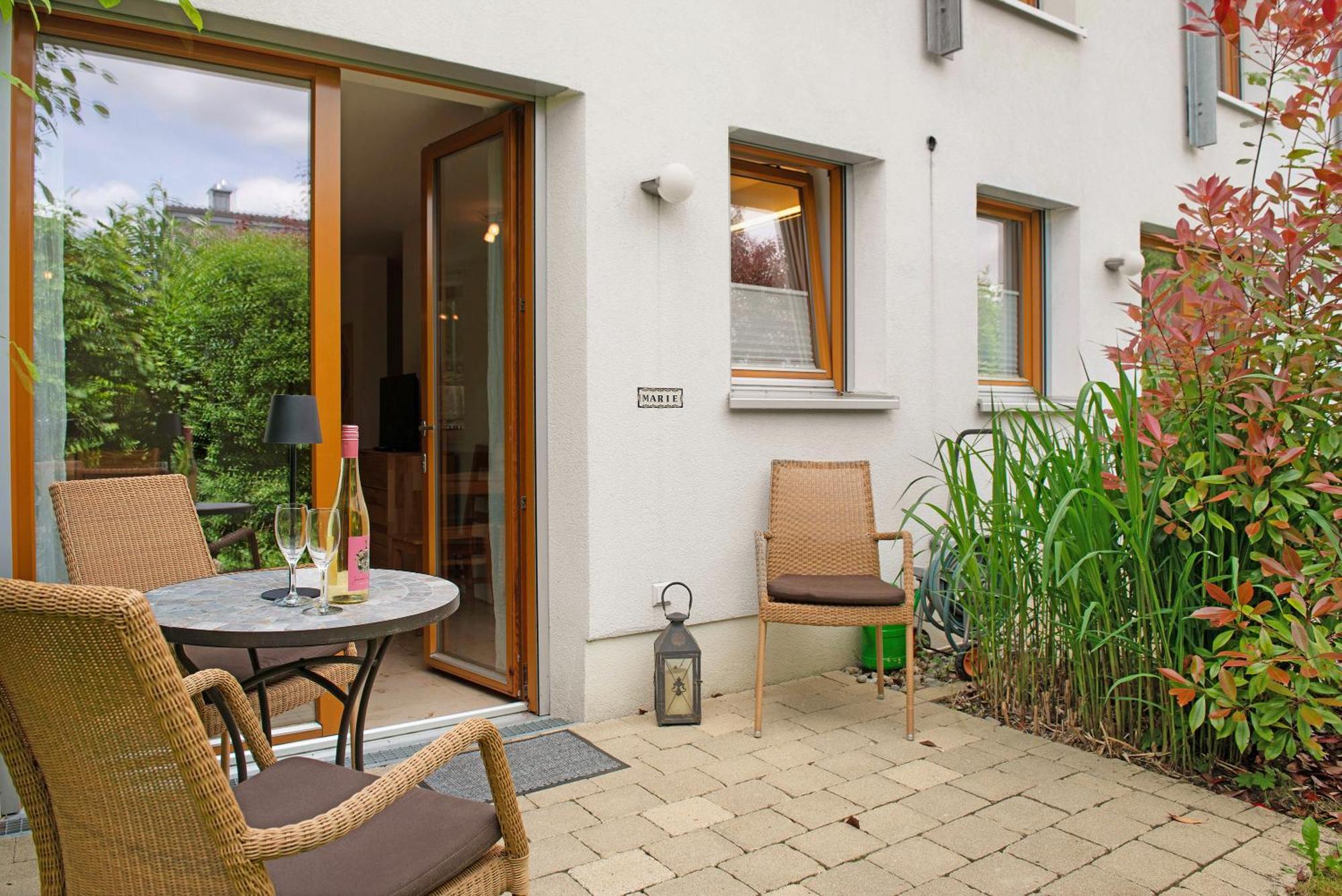 Ferienwohnungen Im Rosengarten Bodman-Ludwigshafen Extérieur photo